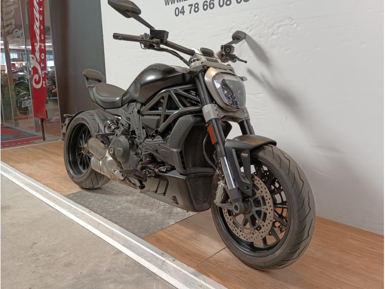 DUCATI X DIAVEL 