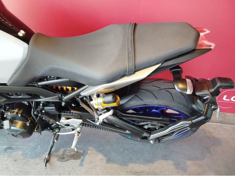 YAMAHA MT-09 SP + EQUIPEMENTS