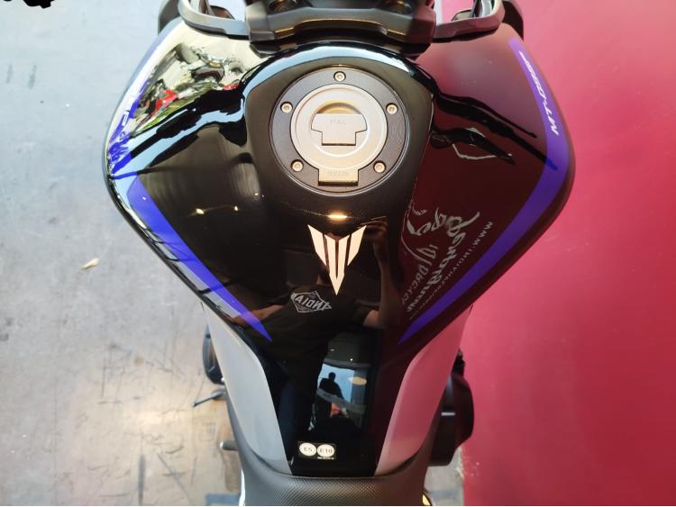 YAMAHA MT-09 SP + EQUIPEMENTS