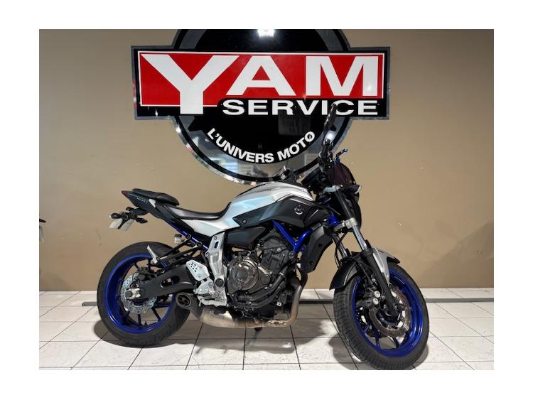 YAMAHA MT-07 (47.5CV)