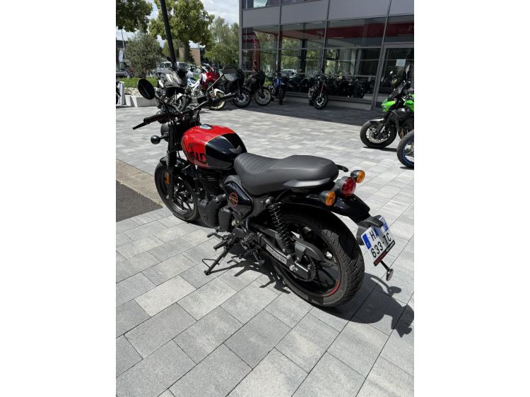 ROYAL ENFIELD HNTR REBEL RED