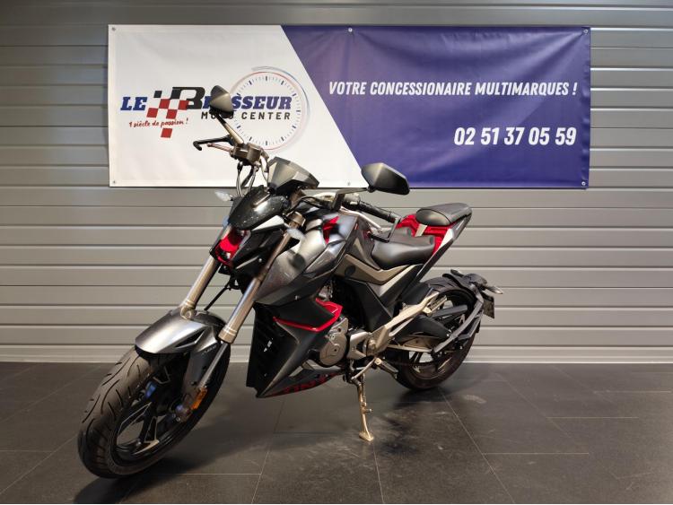 ZONTES ZT 125 ABS