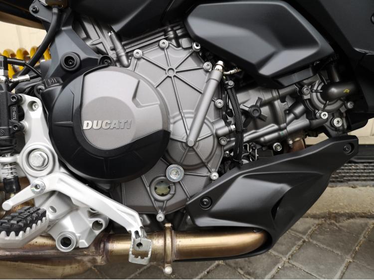 DUCATI MULTISTRADA V2 A2 