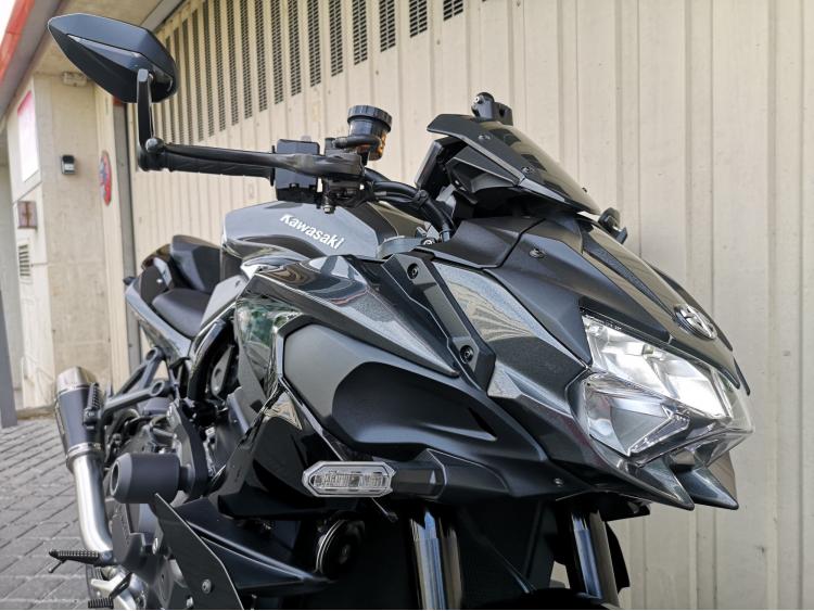 KAWASAKI Z H2 FULL BLACK 