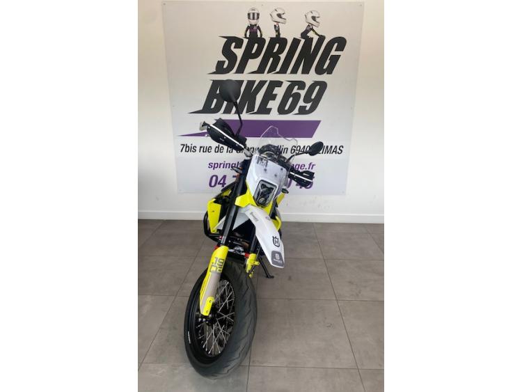 HUSQVARNA 701 SUPERMOTO