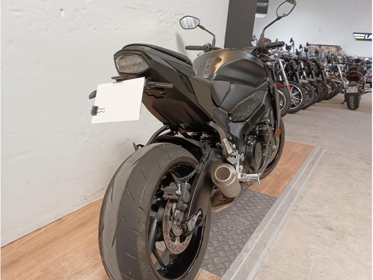 SUZUKI GSX-S 950