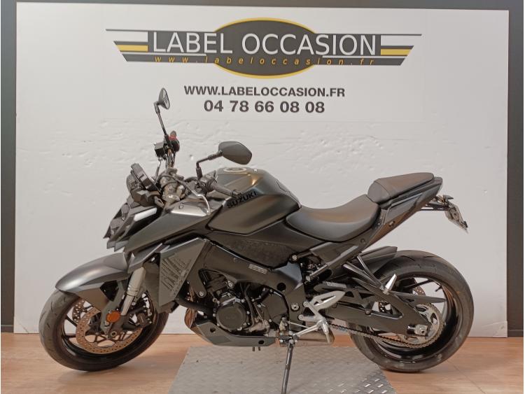 SUZUKI GSX-S 950