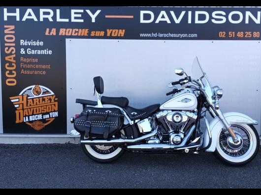 HARLEY-DAVIDSON SOFTAIL HERITAGE 1690 CLASSIC