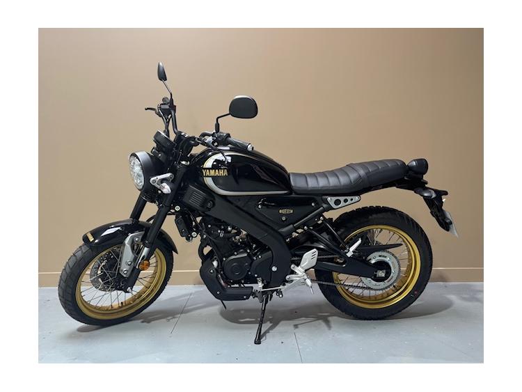 YAMAHA XSR 125 Legacy