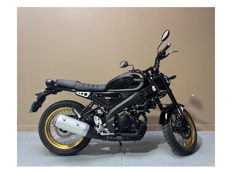 YAMAHA XSR 125 Legacy