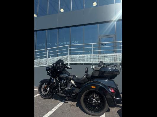 HARLEY-DAVIDSON TRIKE TRI GLIDE 1868 ULTRA