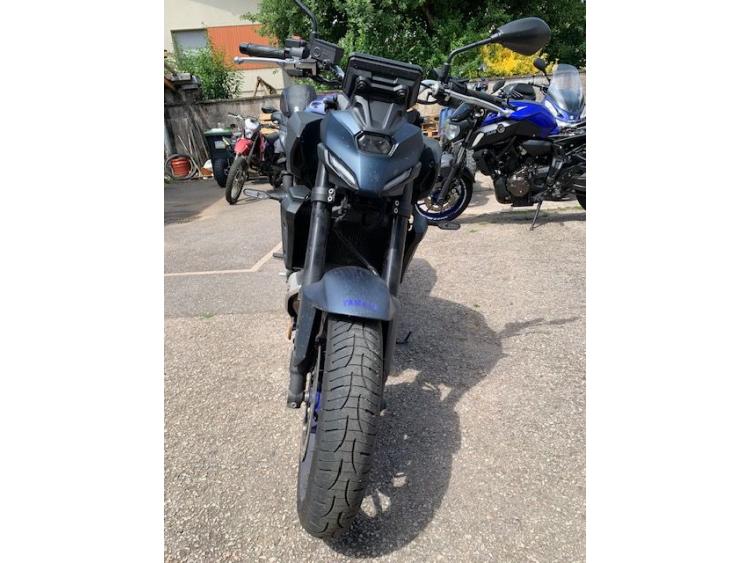 YAMAHA MT-07 (47.5CV)