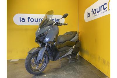 YAMAHA XMAX 300 Tech Max