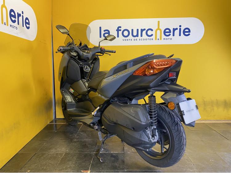 YAMAHA XMAX 300 TECH MAX / X-MAX 300 / X MAX 300
