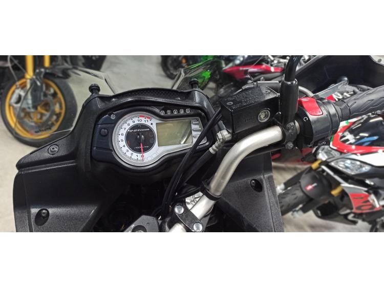 SUZUKI DL V-Strom 650