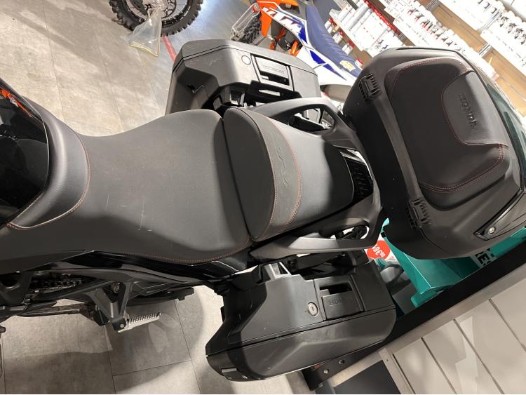 HONDA NT 1100 DCT