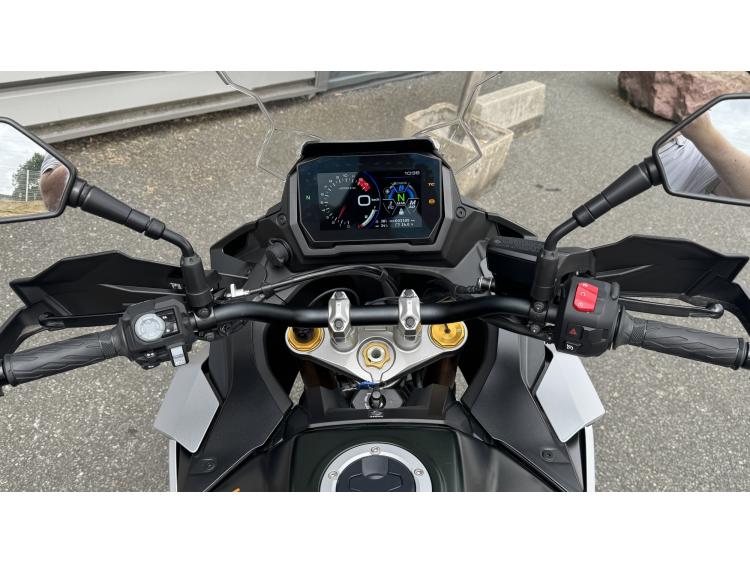 SUZUKI GSX-S 1000 GX