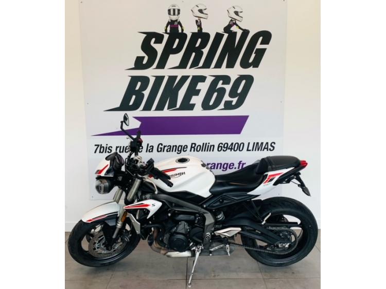 TRIUMPH STREET TRIPLE 660 S