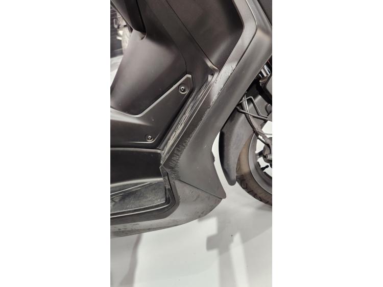 YAMAHA X-MAX 125