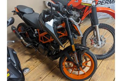 KTM 390 DUKE ABS