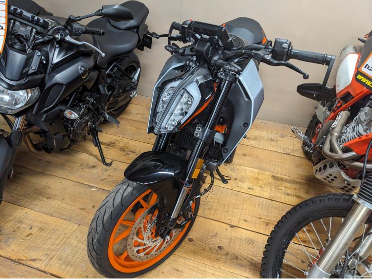 KTM 390 DUKE ABS