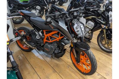 KTM 390 DUKE ABS