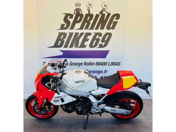 YAMAHA XSR 900 GP