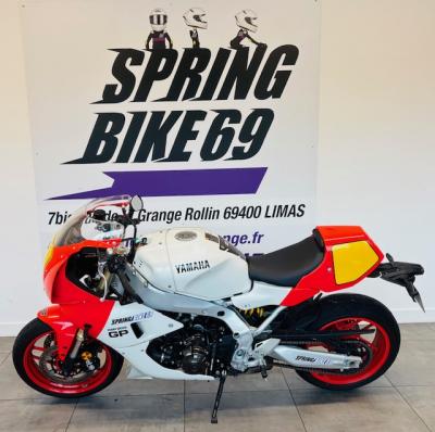 YAMAHA XSR 900 GP