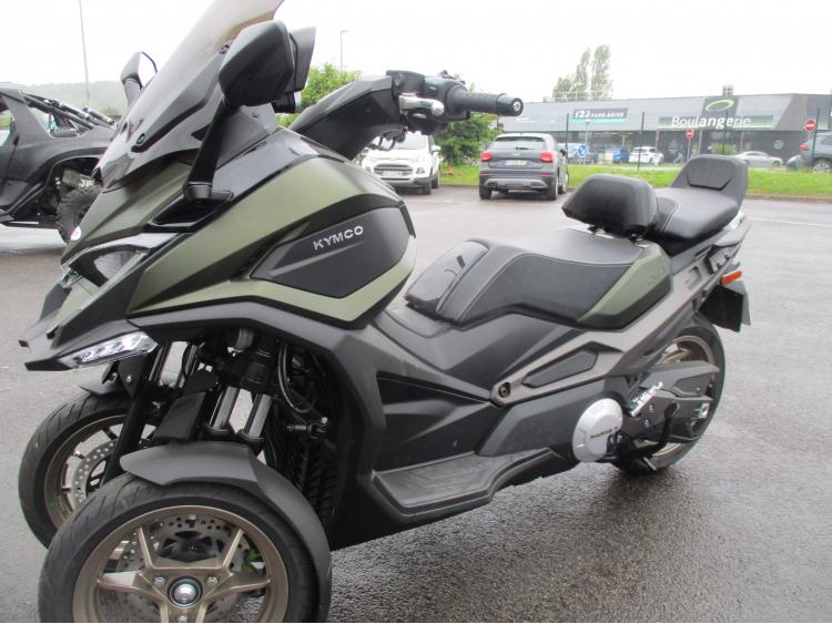 KYMCO CV3 550