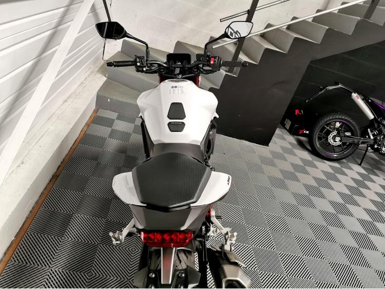 HONDA CB 750 HORNET - Eligible A2 - Garantie 08/2028