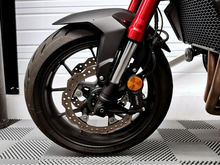 HONDA CB 750 HORNET - Eligible A2 - Garantie 08/2028