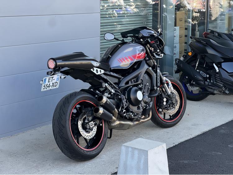 YAMAHA XSR 900 ABARTH