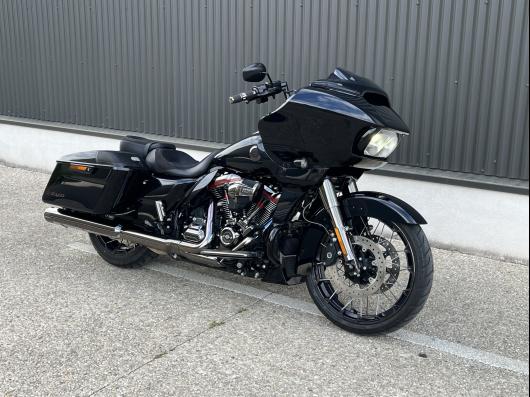 HARLEY-DAVIDSON TOURING ROAD GLIDE 1923 CVO