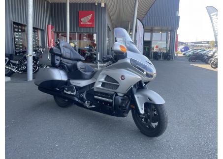 HONDA GL 1800 GOLDWING