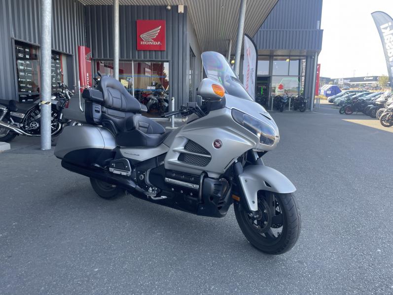 HONDA GL 1800 GOLDWING