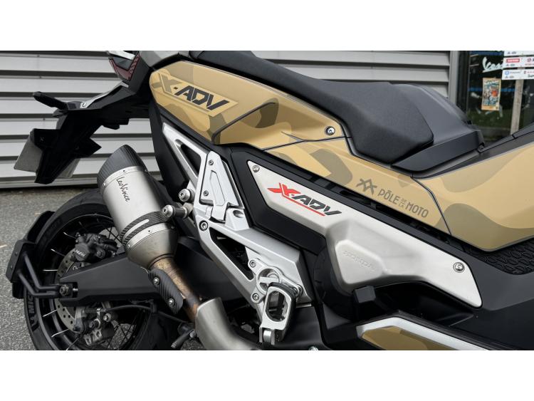 HONDA X-ADV 750