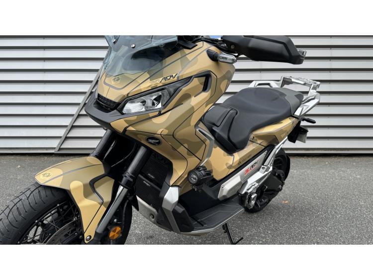 HONDA X-ADV 750