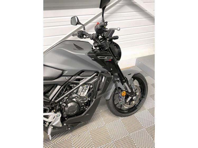 HONDA CB 125R Neo Sport Café - GTIE 07/2032 - CB125R - CB 125 R