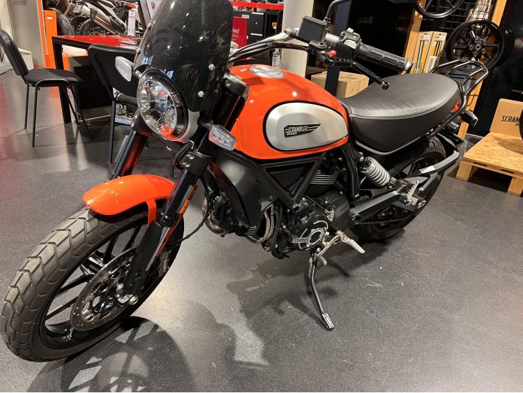 DUCATI SCRAMBLER ICON