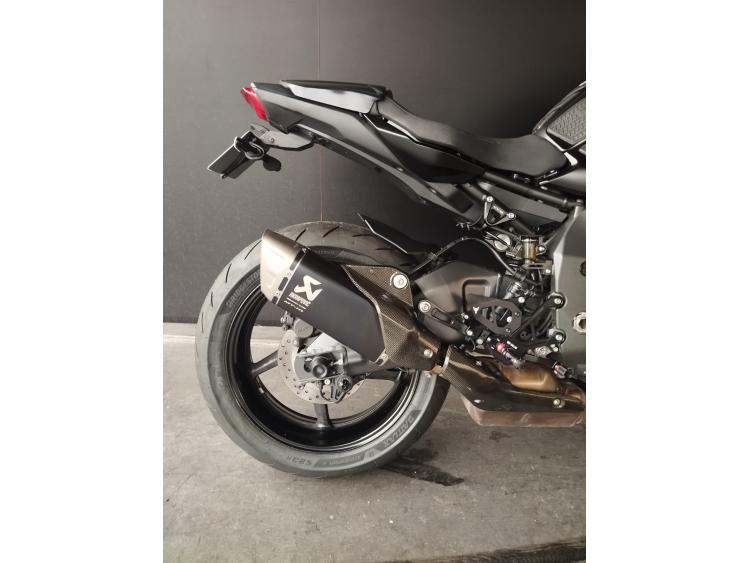 YAMAHA MT-10 + EQUIPEMENTS