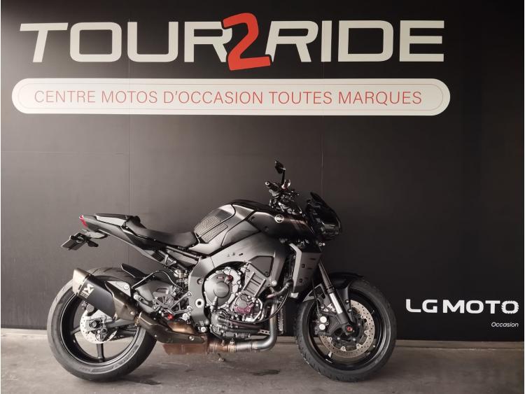 YAMAHA MT-10 + EQUIPEMENTS