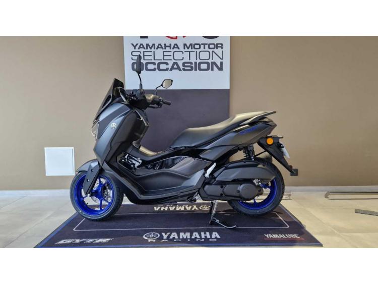 YAMAHA NMAX 125
