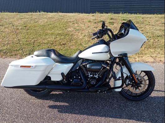 HARLEY-DAVIDSON TOURING ROAD GLIDE 1745 SPECIAL