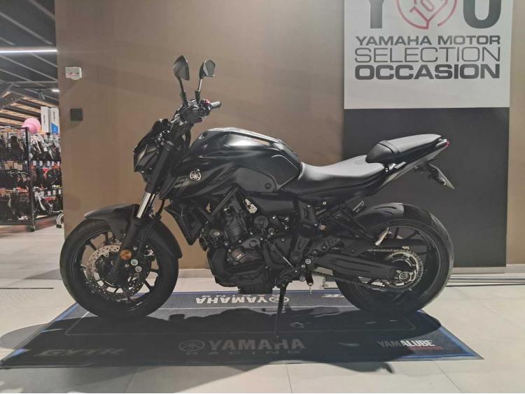 YAMAHA MT-07 (47.5CV)