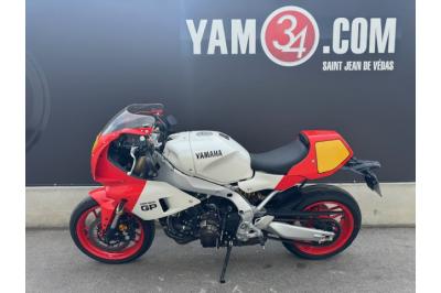 YAMAHA XSR 900 GP