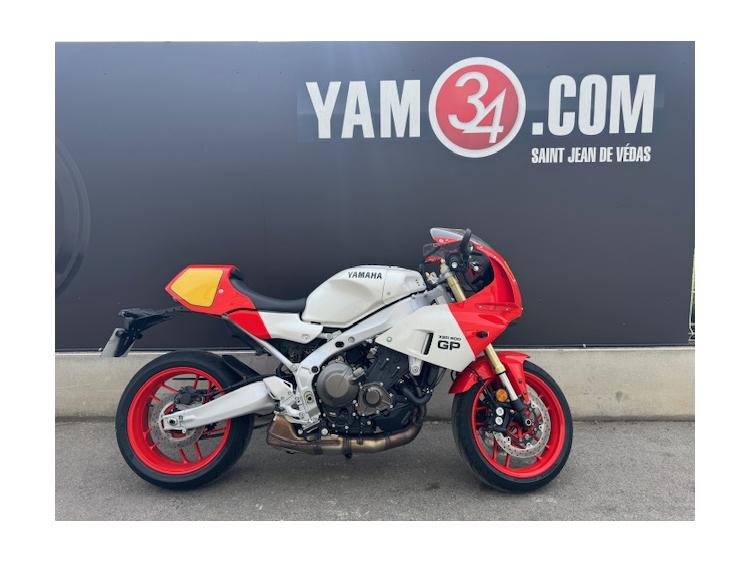YAMAHA XSR 900 GP