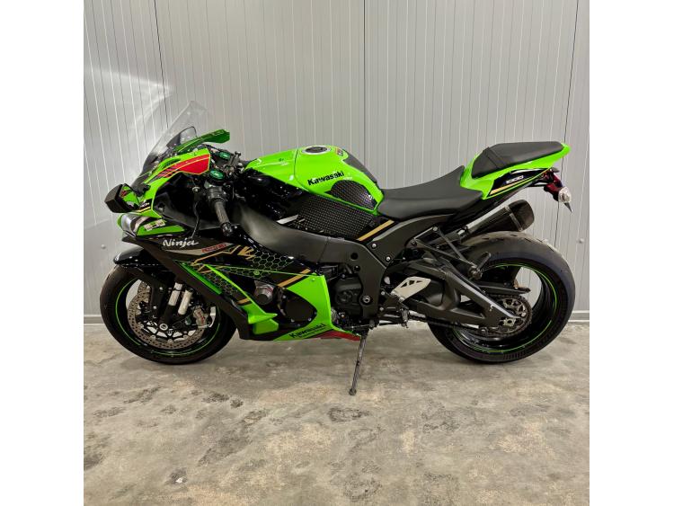 KAWASAKI ZX-10R