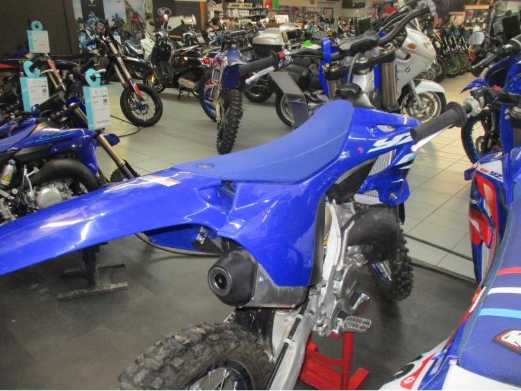 YAMAHA YZ 125