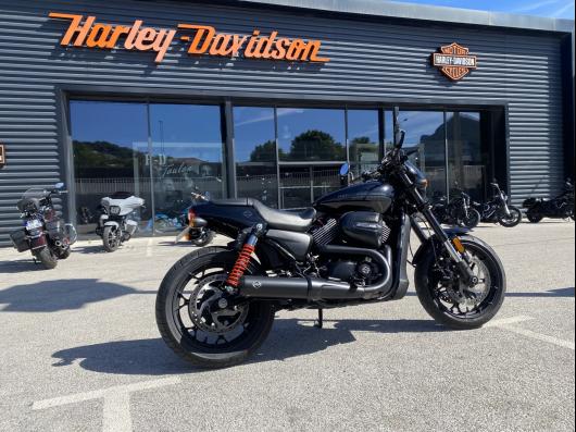 HARLEY-DAVIDSON STREET ROD 750