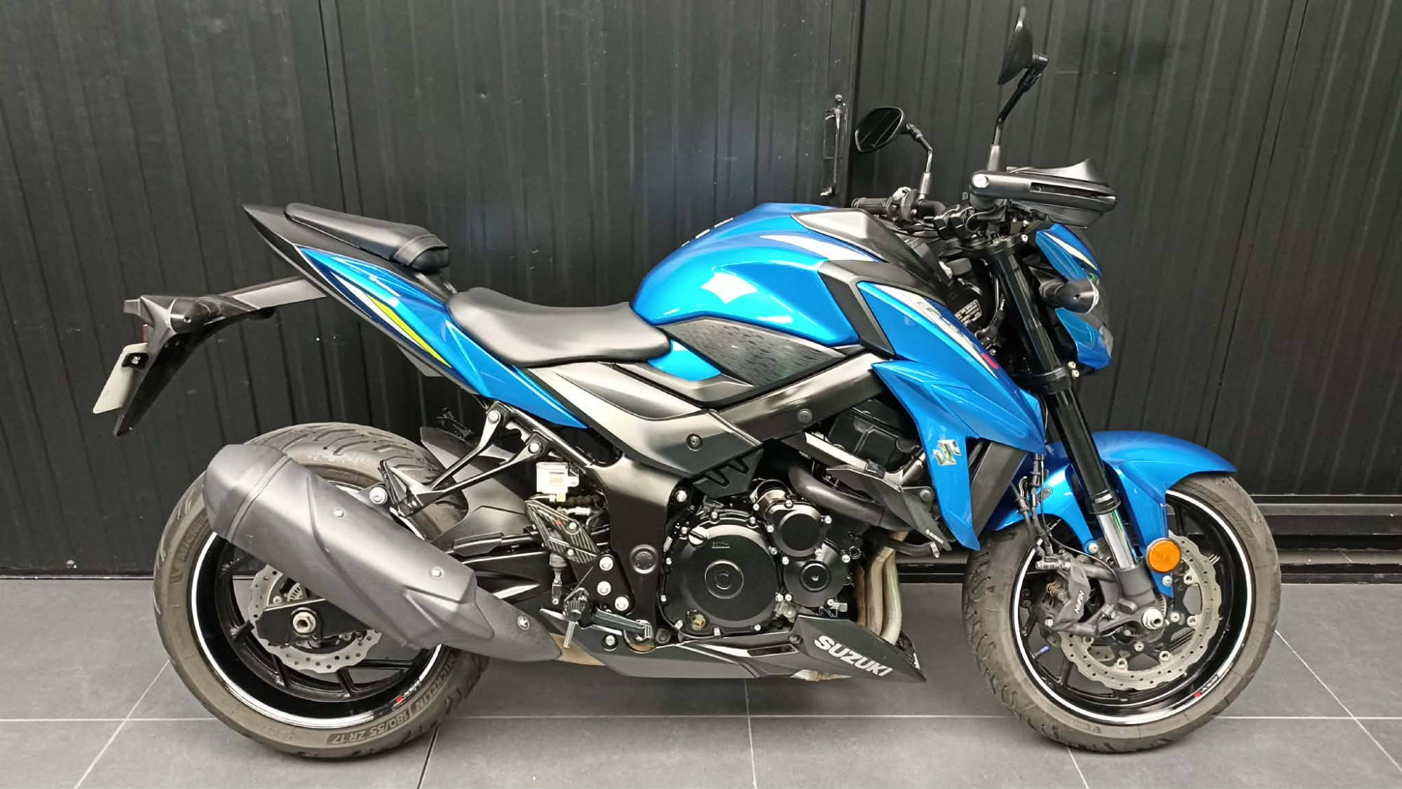 Photo du véhicule SUZUKI